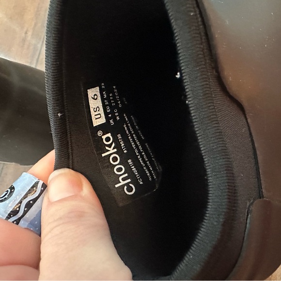 Chooka Waterproof Chelsea Rain Boots Black Rubber Lug Sole Women’s Sz 6 - Picture 7 of 7